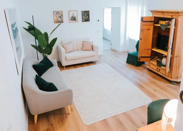 La Casa Di Betti 펜션 치손디발마리노